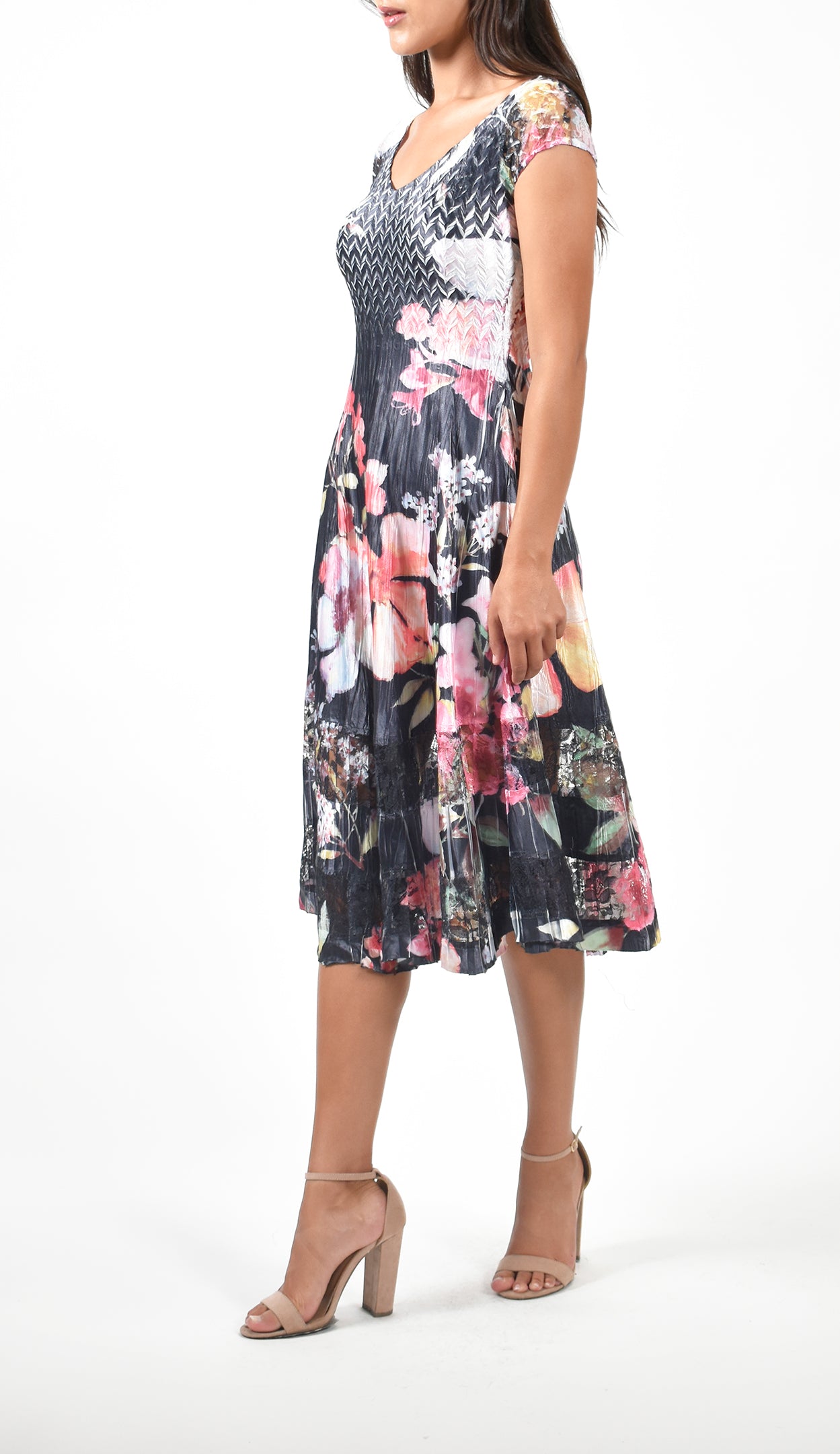 S/SLV V NECK DRESS